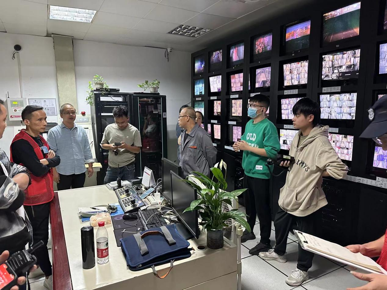 “强实战，，，，，夯基础”，，，，，钱江商城开展消防联动测试
