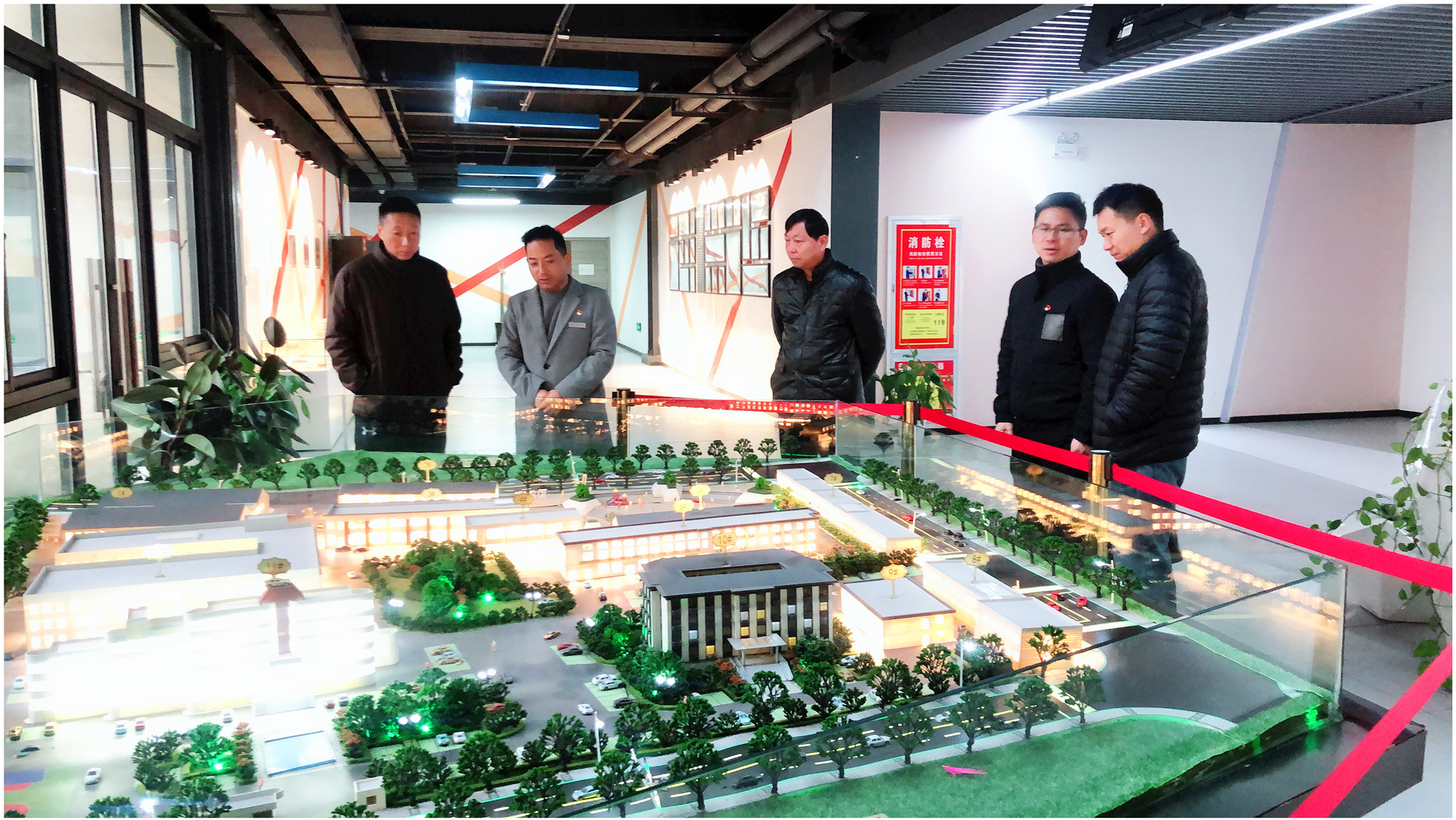 庐阳区政协党组成员、秘书长尹杨 莅临庐阳必赢文创园调研指导