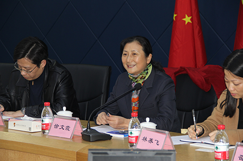 20171208市投资促进局党组副书记徐文霞莅临必赢文创集团调研 (1).jpg